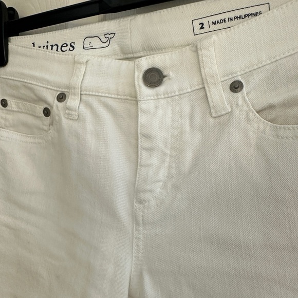 Vineyard Vines White Denim Jeans - Petite Size 2 - Picture 4 of 5